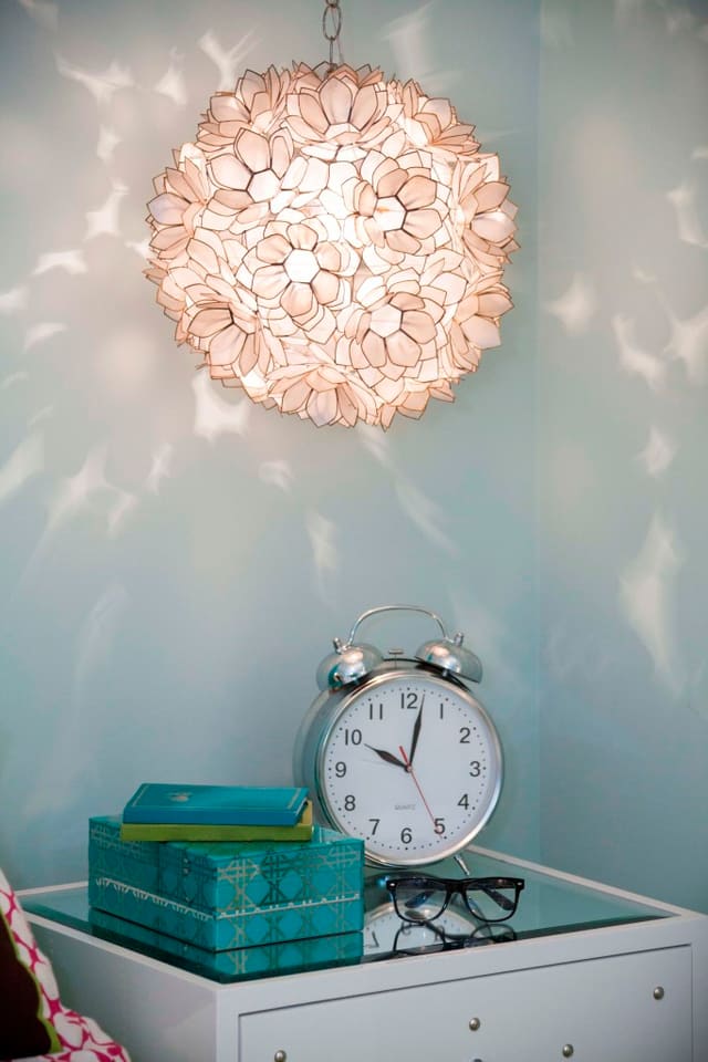 Fun pendant light fixture in Girl's bedroom
