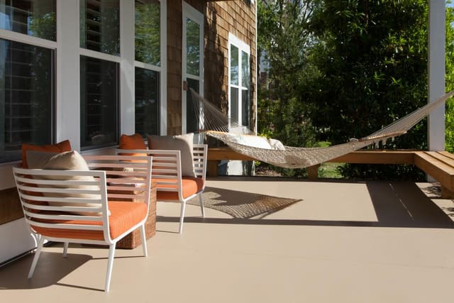 Morehead Beach Home Porch