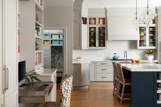 neutral kitchen featuring mudroom
