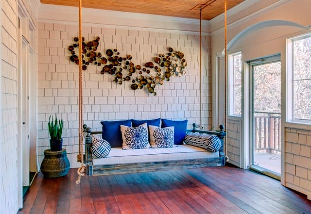 Enclosed Porch with bed swing
