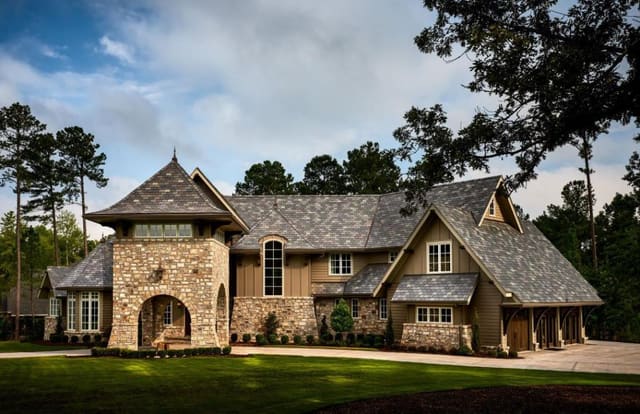 Exterior of Avalaire Model Home