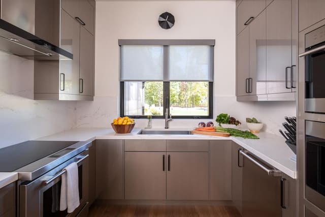 Working Kitchen