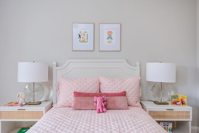 Little girl's bedroom.