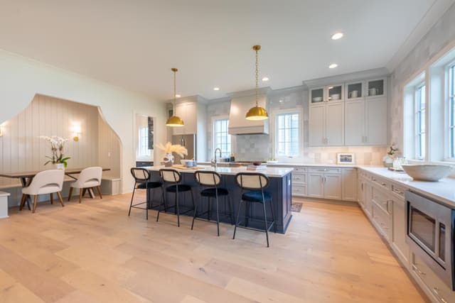 Kitchen with dining area nook