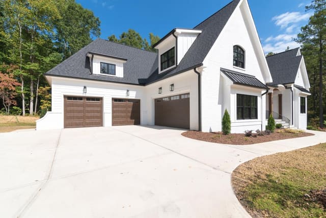 Garage View of Exterior