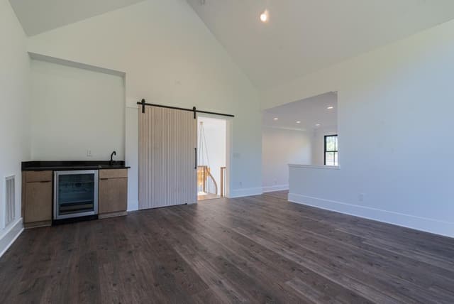 Entertainment Room with Wet Bar